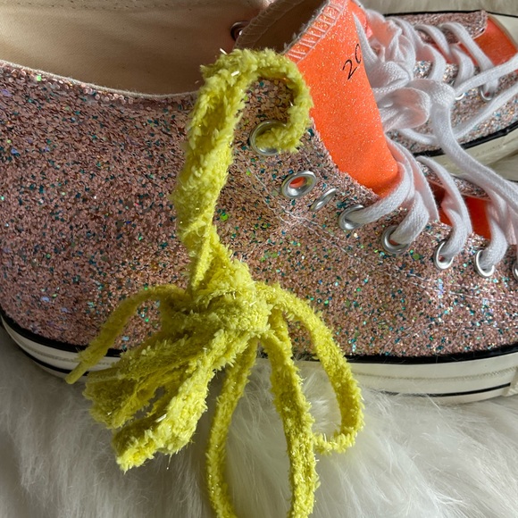 Converse with Bling! Uni-Sex! BRAND NEW - Picture 6 of 11